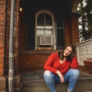 Meet your Posher, Mackenzie